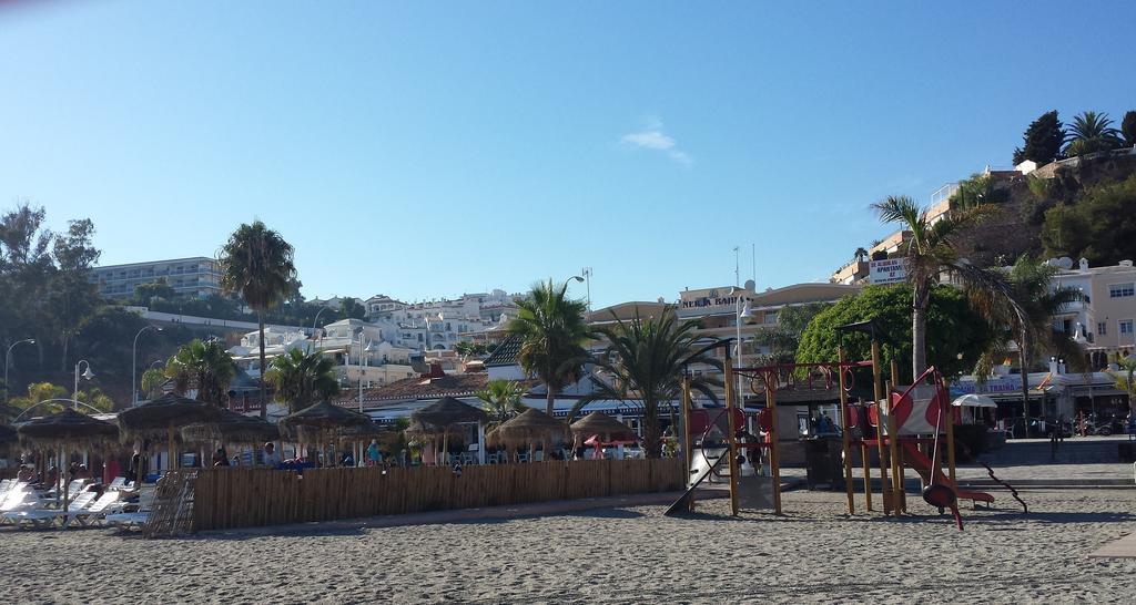Apartamentos Nerja Bahia المظهر الخارجي الصورة