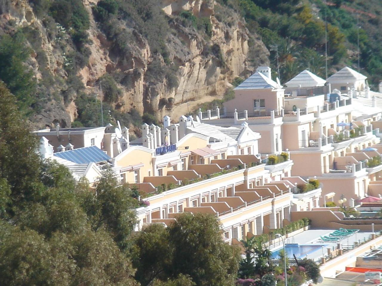 Apartamentos Nerja Bahia المظهر الخارجي الصورة