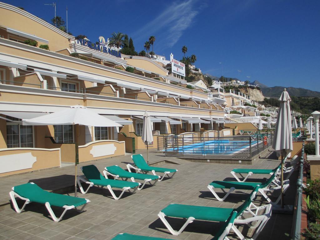 Apartamentos Nerja Bahia المظهر الخارجي الصورة
