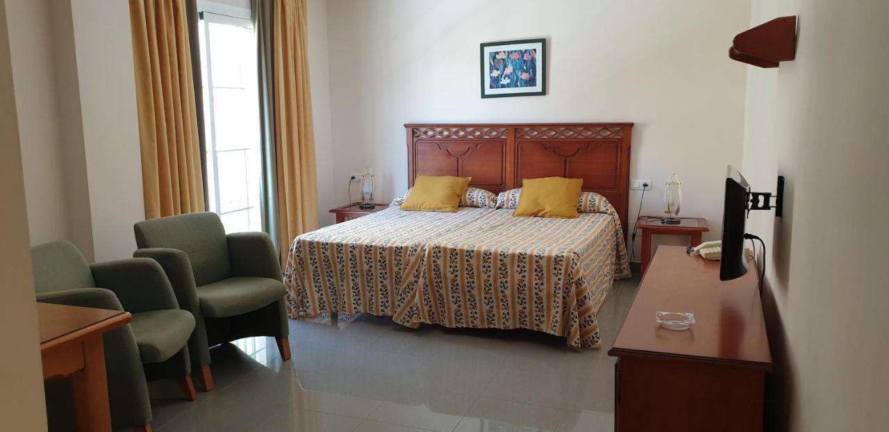 Apartamentos Nerja Bahia المظهر الخارجي الصورة